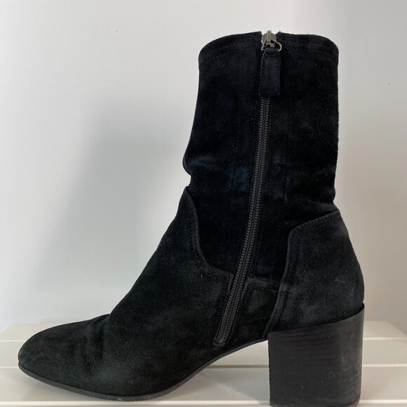 Aquatalia Carie Water Resistant Stretch Suede Bootie black size 8 - Picture 3 of 6